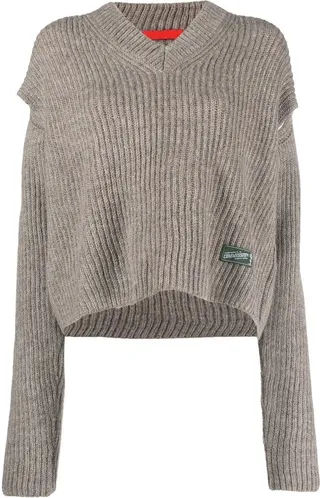 ribbed V-neck jumper