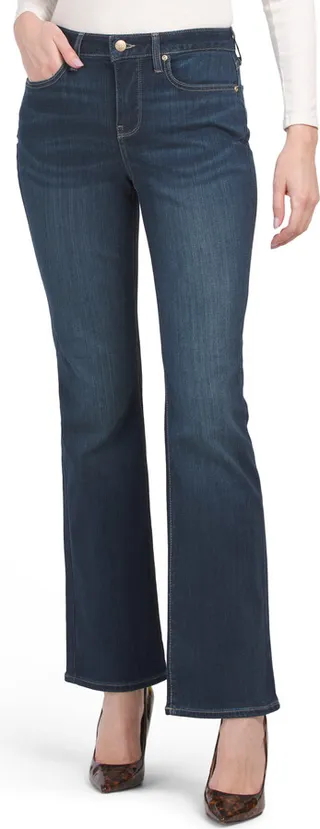 Slimming Bootcut Jeans