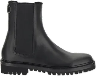 Valentino VLogo Plaque Round Toe Chelsea Boots