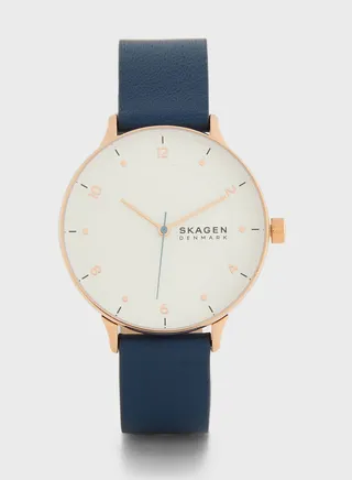 Riis Pu Strap Analog Watch