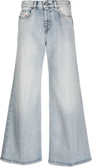 Wide-Leg Jeans