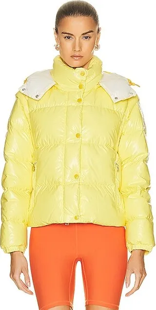 Moncler Mauleon Jacket in Yellow