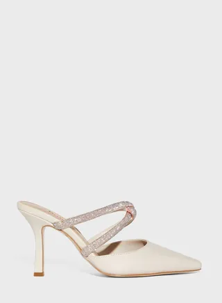 Celinas Di Pumps