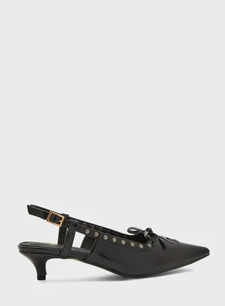 Lace Up Pointed Pump