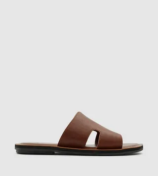 Amil Cutouts Casual Slip On