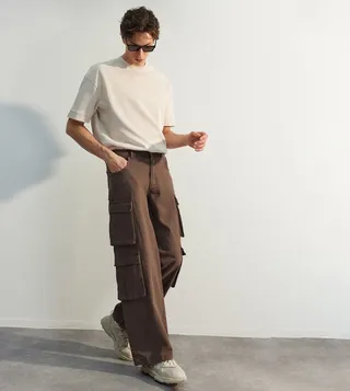 Solid Elastic Waist Cargo Pants
