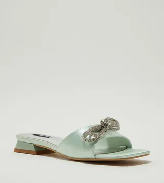 ARCHIE-AK Embellished Bow Flat Sandals