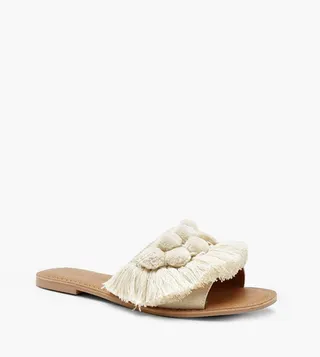 Pom Pom Frill Slides