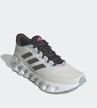 SWITCH Running Shoes