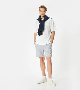 Solid Elastic Waist Shorts