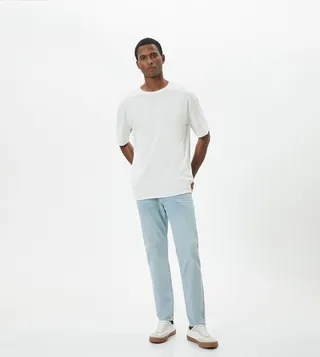 Low-Waist Skinny Fit Jeans
