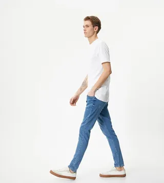 Low-Waist Skinny Fit Jeans