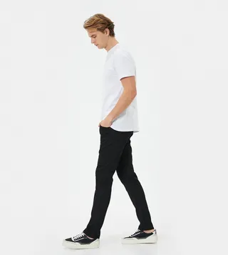 Mid-Rise Slim Straight Fit Jeans