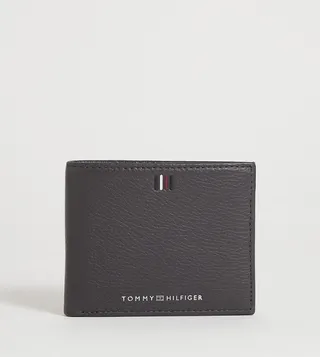 Logo Detail Central Mini CC Wallet