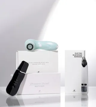 Facial Cleansing Brush Set, Ultrasonic Shovel & Electric Blackhead Remover by Niran Beauty