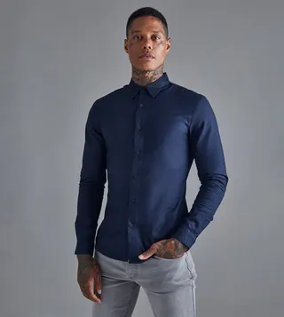 Solid Long Sleeves Slim Fit Shirt