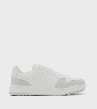 VALLELY Lace-Up Sneakers