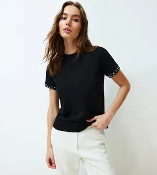 Stone Detail Short Sleeves T-Shirt