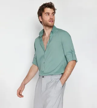 Solid Rolled Sleeves Slim Fit Shirt
