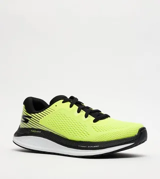 GO RUN PERSISTENCE Lace-Up Shoes
