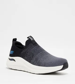 ARCH FIT 2.0 Slip On Walking Shoes