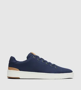 Trvl Lite 2.0 Lace-Up Low Top Sneakers