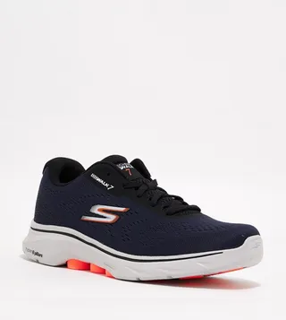 GO WALK 7 Logo Detail Knitted Walking Shoes