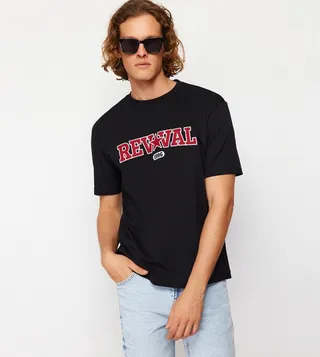 Embroidered Short Sleeves T-Shirt
