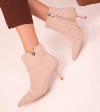 Zippered Heeled Boots