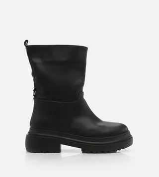 Solid Ankle Boots