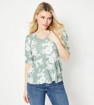 V-Neck Shirred Cuff Top
