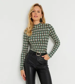 Leopard Patterned Long Sleeves Top