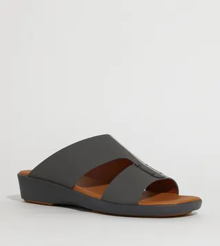 Color Block Arabic Sandals