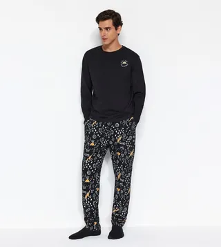 Printed Regular Fit Crew Neck Pyjama Set
