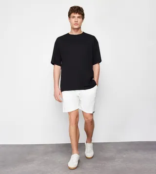Solid Drawstring Waist Shorts