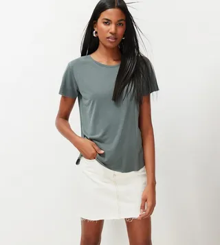 Solid Crew Neck T-Shirt
