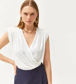 Drape Detail V-Neck Sleeveless Top