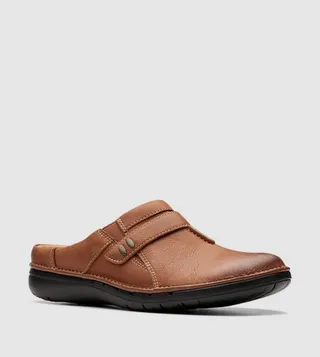 Un Loop Ease Clogs
