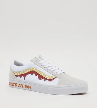UA OLD SKOOL Printed Low Top Sneakers