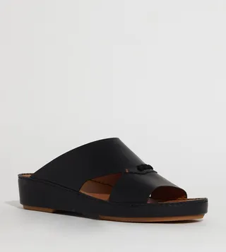 Stitch Detail Arabic Sandals