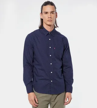 Classic One Pocket Standard Fit Shirt