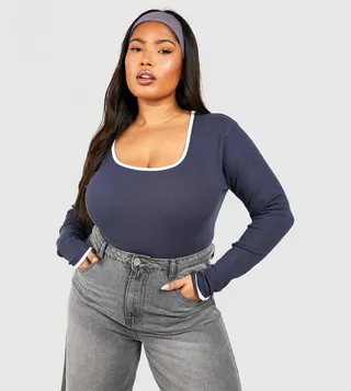 Curve Contrast Trim Scoop Neck Bodysuit Top
