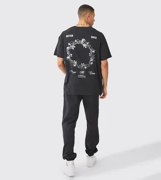 Oversized Floral Graphic T-Shirt