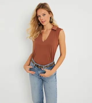 Solid Collared Sleeveless Top
