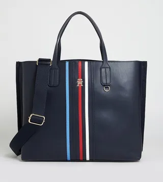 Iconic Logo Detail Textured Tote Bag