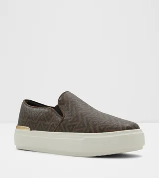 POUNCEER Slip-On Casual Shoes