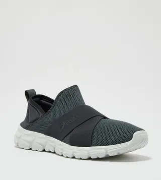 QUANTUM LYTE Slip-On Walking Shoes