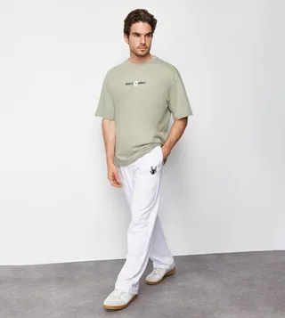 Embroidered Drawstring Waist Sweatpants