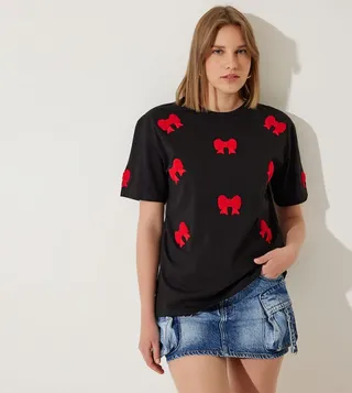 Bow Embroidered Oversized T-Shirt