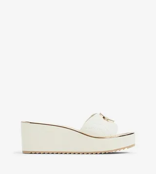 ONERYAN Quilted Wedges